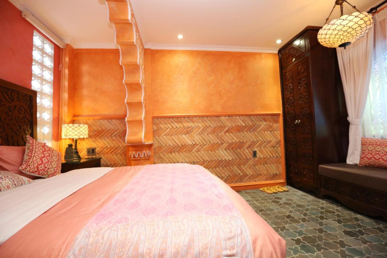 Aquarizon Boutique Hostel & City Bar Хошимин Экстерьер фото