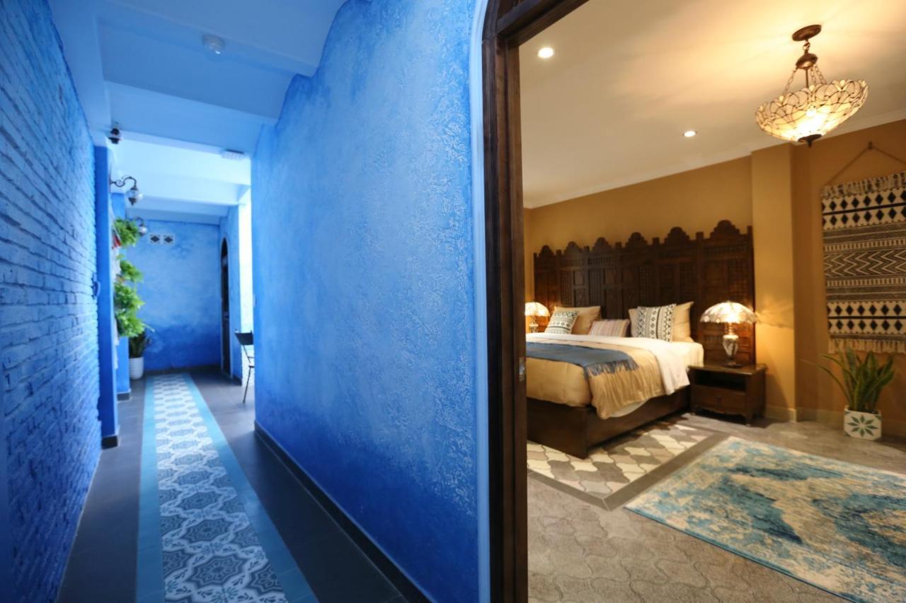 Aquarizon Boutique Hostel & City Bar Хошимин Экстерьер фото