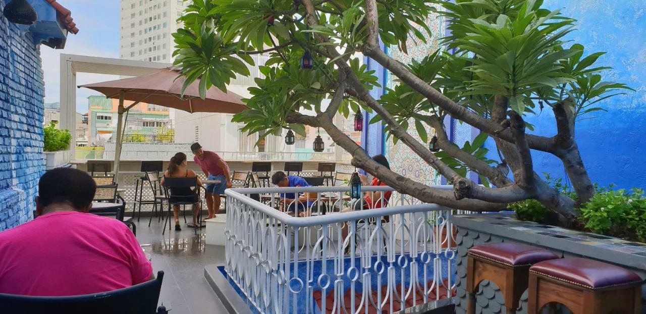 Aquarizon Boutique Hostel & City Bar Хошимин Экстерьер фото