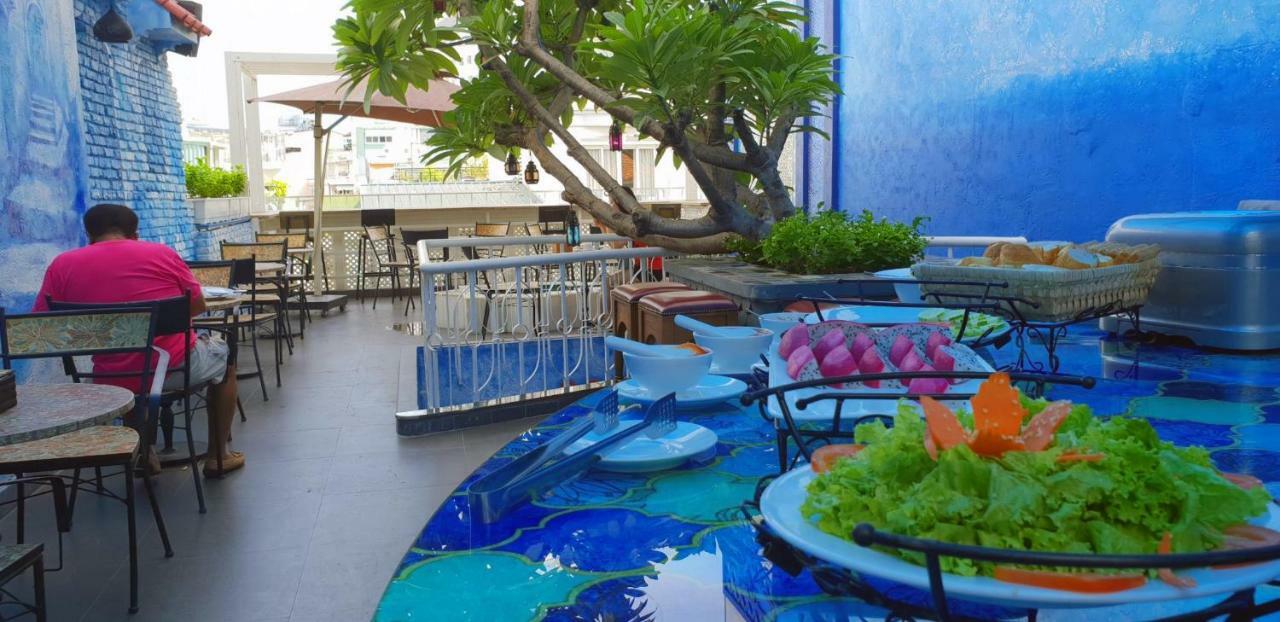 Aquarizon Boutique Hostel & City Bar Хошимин Экстерьер фото
